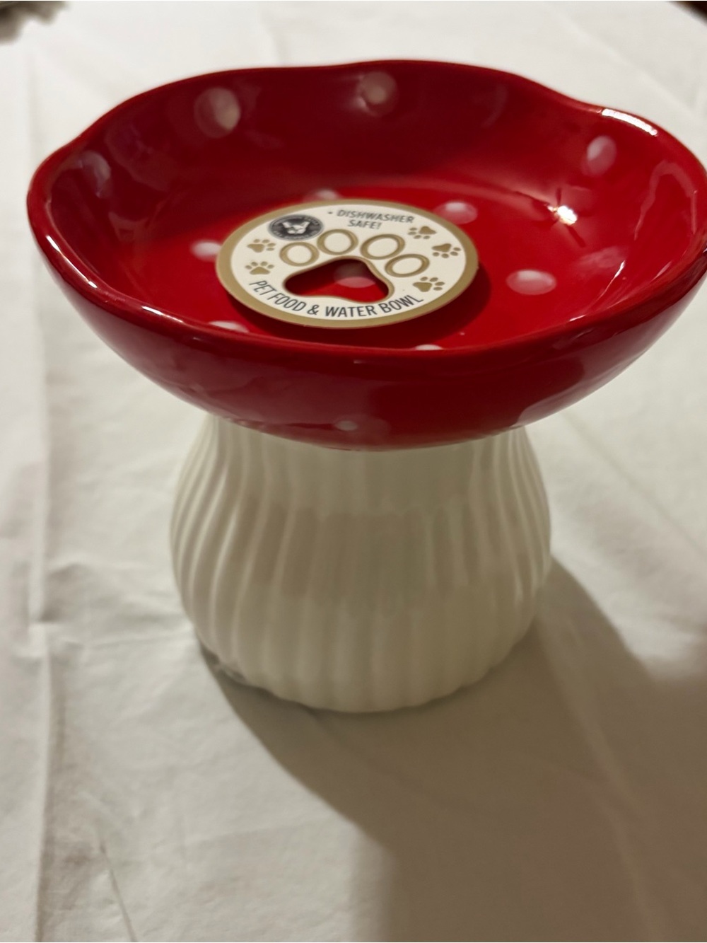 Precious Tails Mushroom Shaped food & water bowl NWT